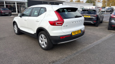 Volvo Xc40 2.0 B4P Momentum 5dr Auto [7 speed] Petrol Estate